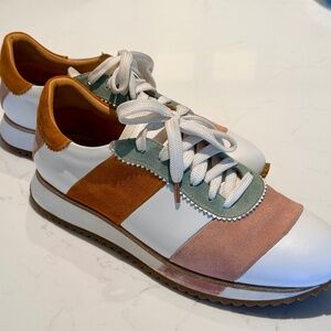 Angela Scott Quinn Sneaker - Size 40 EU